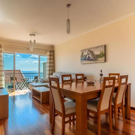 Ferienwohnung Fuer 4 Personen Ca 110 Qm In Canico, Madeira Ostkueste Von Madeira Canico (Madeira)